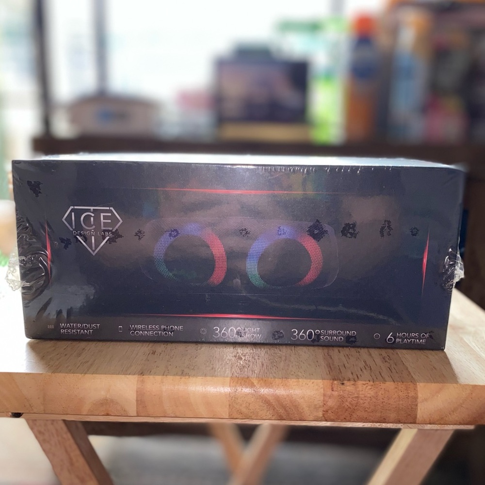 Wireless LED light show soundbar Bluetooth Speaker (Ice T Design Labs)